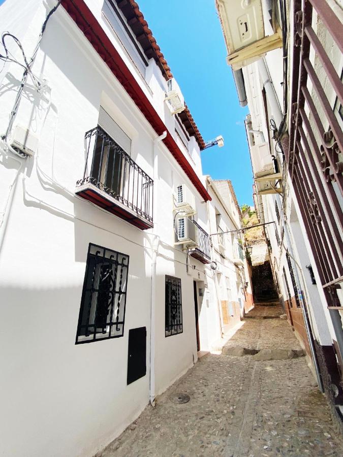 Apartamentos Indalo A Los Pies Del Albaicin Granada Ngoại thất bức ảnh